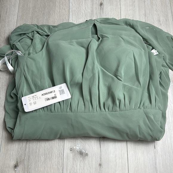 Azazie Adele Dress Matcha 12 New With Tags - Picture 3 of 4